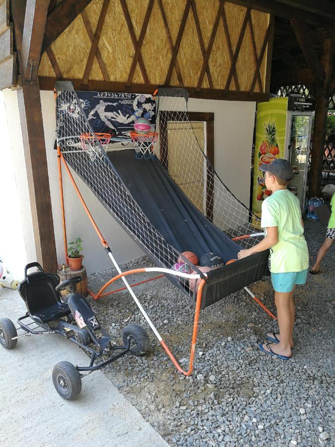 Pensiunea Socrita Corbu  Luaran gambar